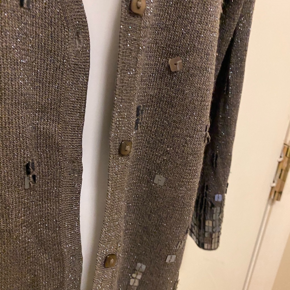 Cardigan - Picture 2 of 3